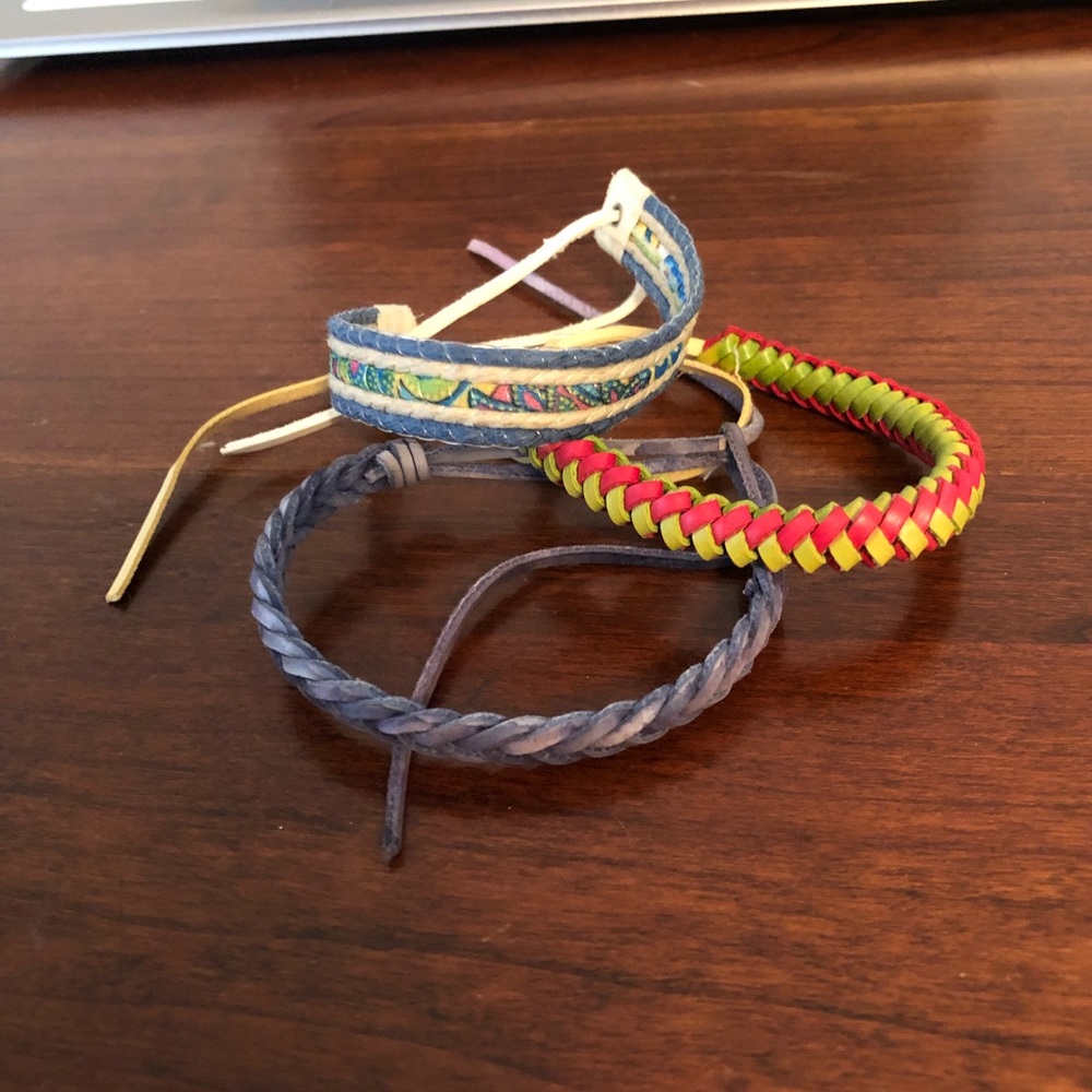 Set Of 3 Assorted Colorful Bracelets - image 2
